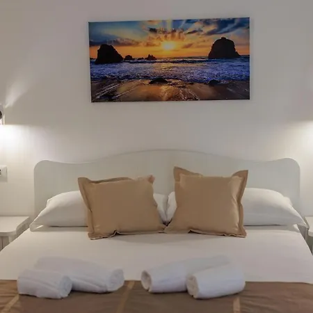 Miramare Oda ve Kahvaltı
